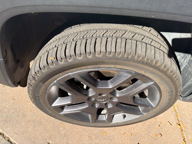 Used 2021 Jeep Renegade Latitude AWD/4WD image 10