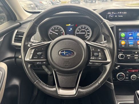 Used 2023 Subaru Forester Limited image 14