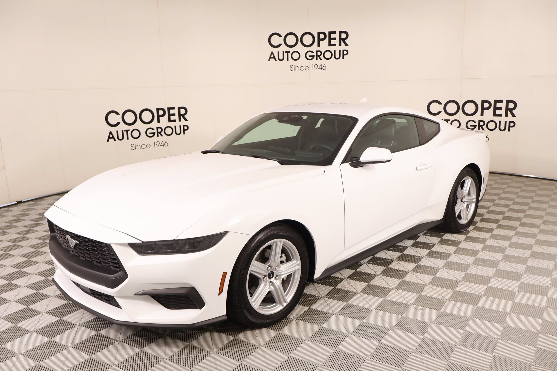 Used 2026 Ford Mustang Premium RWD image 10