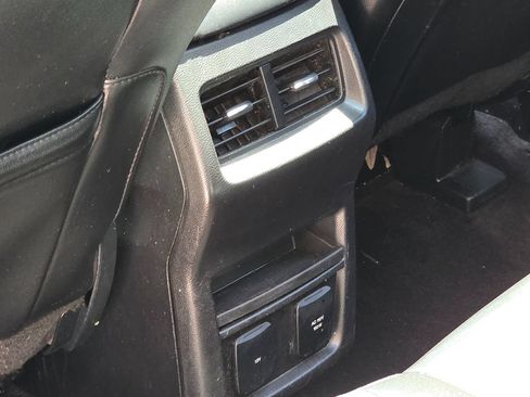 Used 2016 Ford Edge SEL w/ Equipment Group 201A FWD image 27
