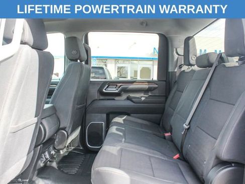 Used 2025 Chevrolet Silverado 3500 LT w/ Convenience Package image 14