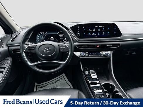 Used 2022 Hyundai Sonata Limited w/ Preferred Accessory Package image 26