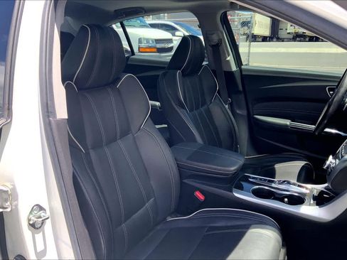 Used 2018 Acura TLX V6 SH-AWD w/ Technology Pkg image 13