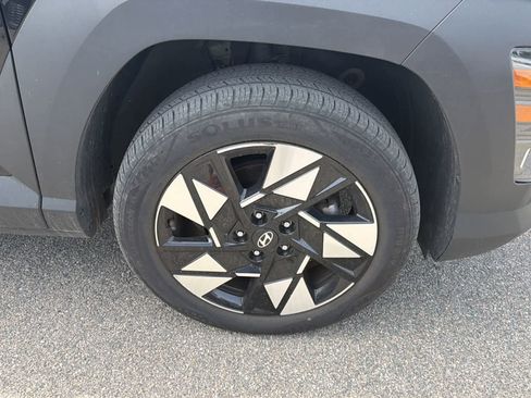 Used 2024 Hyundai Kona SEL AWD/4WD image 21