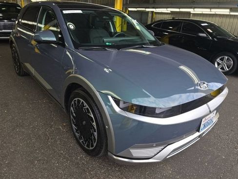 Used 2024 Hyundai Ioniq 5 Limited AWD/4WD image 2