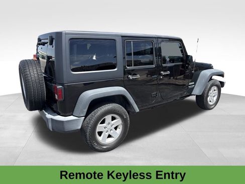 Used 2018 Jeep Wrangler Unlimited Sport S AWD/4WD image 6