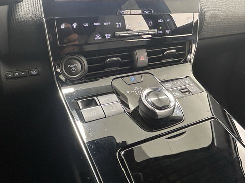 Used 2023 Subaru Solterra AWD image 20