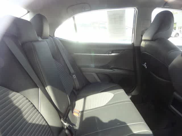 Used 2023 Toyota Camry SE FWD image 10