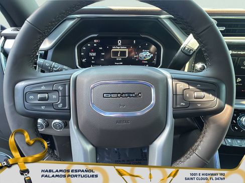 New 2026 GMC Sierra 2500 Denali w/ Denali Reserve Package image 16