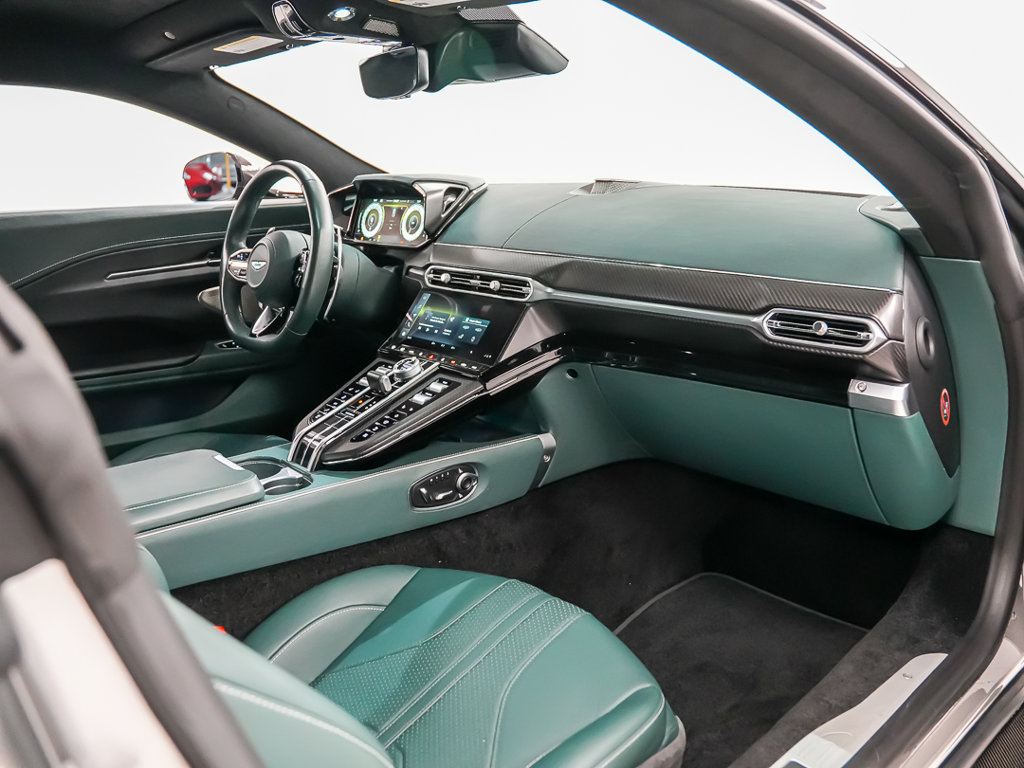 Used 2025 Aston Martin V8 Vantage Coupe RWD image 14