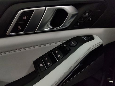 New 2026 BMW X5 xDrive40i w/ M Sport Package image 12