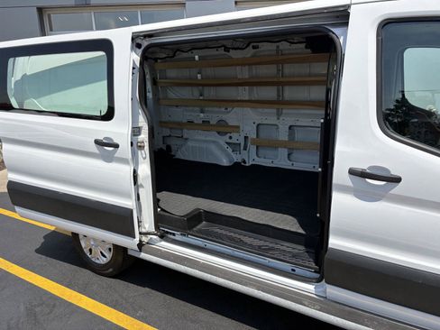 Used 2025 Ford Transit 250 Low Roof w/ Exterior Upgrade Package RWD image 20