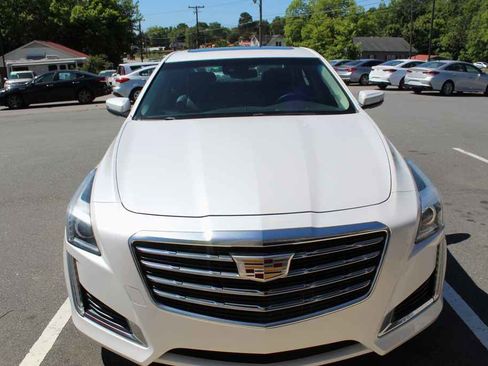 Used 2019 Cadillac CTS Luxury RWD image 2