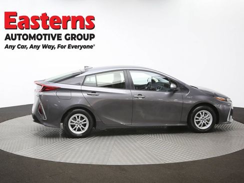 Used 2022 Toyota Prius Prime LE FWD image 42