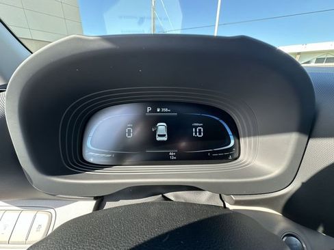 New 2026 Hyundai Venue SEL FWD image 27
