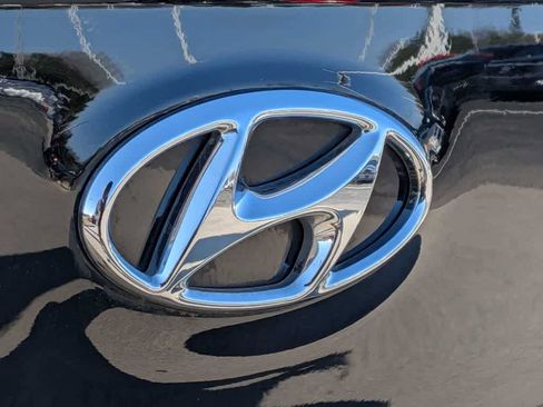Used 2021 Hyundai Tucson Limited FWD image 20
