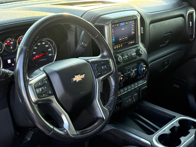 Used 2020 Chevrolet Silverado 1500 LTZ w/ LTZ Premium Package AWD/4WD image 17