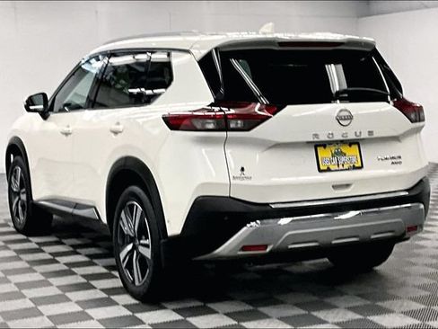 Used 2023 Nissan Rogue Platinum w/ Platinum Premium Package AWD/4WD image 2