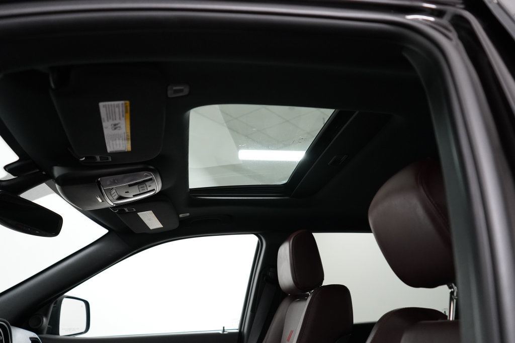 Used 2025 Dodge Durango R/T AWD/4WD image 29