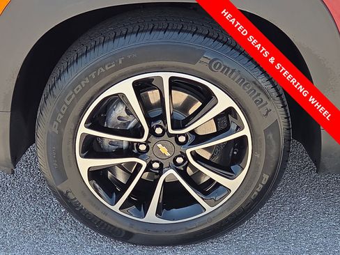 Used 2024 Chevrolet TrailBlazer LT w/ LT Cold Weather Package FWD image 7