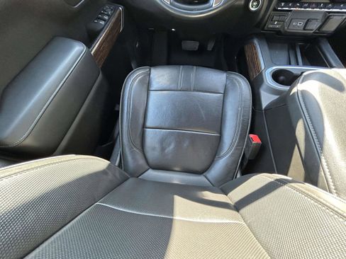 Used 2023 Chevrolet Silverado 3500 High Country w/ Safety Package II image 14