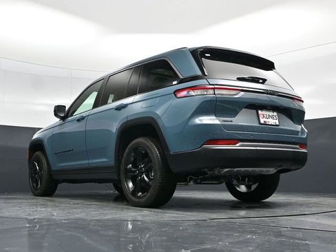 New 2026 Jeep Grand Cherokee Limited w/ Limited Altitude Package image 58