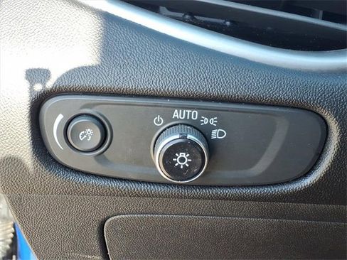 Used 2023 Chevrolet Malibu LT image 21