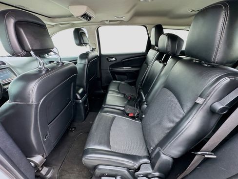 Used 2020 Dodge Journey Crossroad image 16