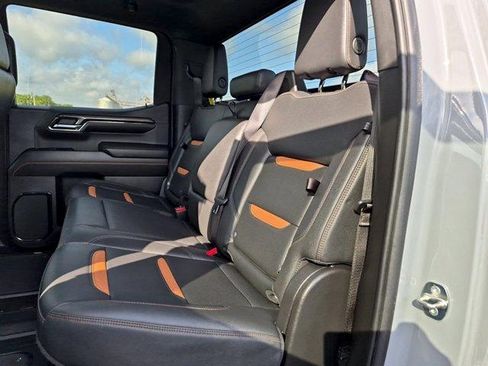Certified 2024 GMC Sierra 1500 AT4 w/ Technology Package AWD/4WD image 24