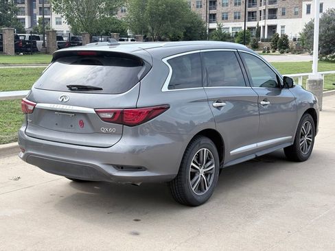 Used 2018 INFINITI QX60 Luxe w/ Premium Plus Package AWD/4WD image 4
