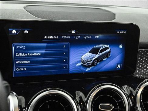 Certified 2026 Mercedes-Benz GLB 250 4MATIC image 16