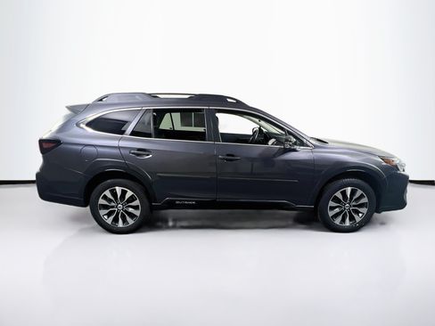 Used 2024 Subaru Outback Limited XT AWD/4WD image 4
