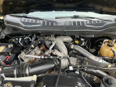 Used 2020 Ford F250 Lariat w/ Lariat Ultimate Package AWD/4WD image 20