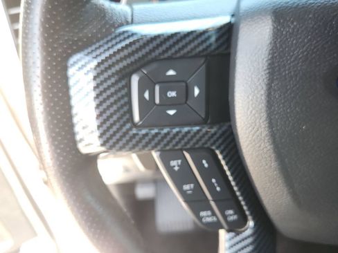 Used 2018 Ford F150 Raptor w/ Equipment Group 802A Luxury AWD/4WD image 23