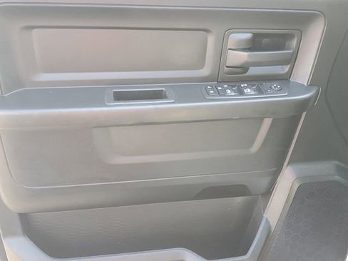 Used 2019 RAM 1500 Express w/ Wheel & Sound Group AWD/4WD image 14