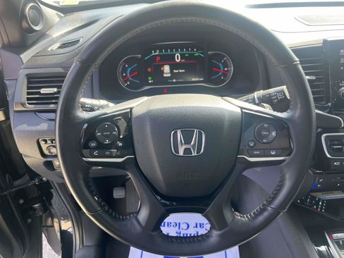 Used 2021 Honda Pilot Black Edition image 16