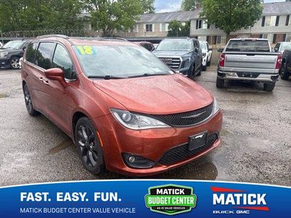 Used 2018 Chrysler Pacifica Touring-L Plus