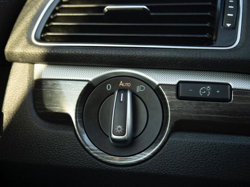 Used 2016 Volkswagen Passat 1.8T SE image 11