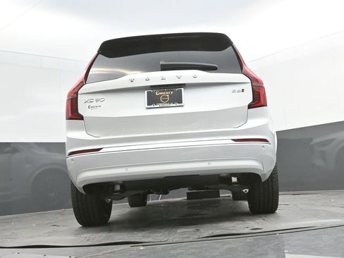 New 2026 Volvo XC90 B6 Plus w/ Protection Package Premier AWD/4WD image 34