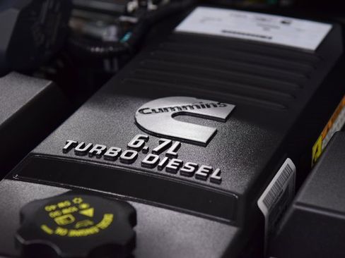 Used 2024 RAM 2500 Laramie w/ Night Edition image 28