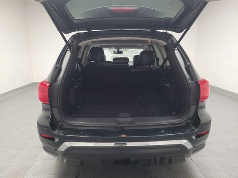 Used 2018 Nissan Pathfinder Platinum image 29