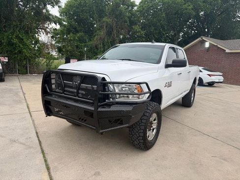 Used 2018 RAM 2500 SLT AWD/4WD image 1