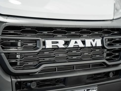 New 2025 RAM ProMaster 1500 w/ Premium Convenience Group FWD image 10