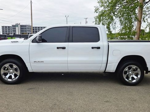 Used 2023 RAM 1500 Big Horn AWD/4WD image 4