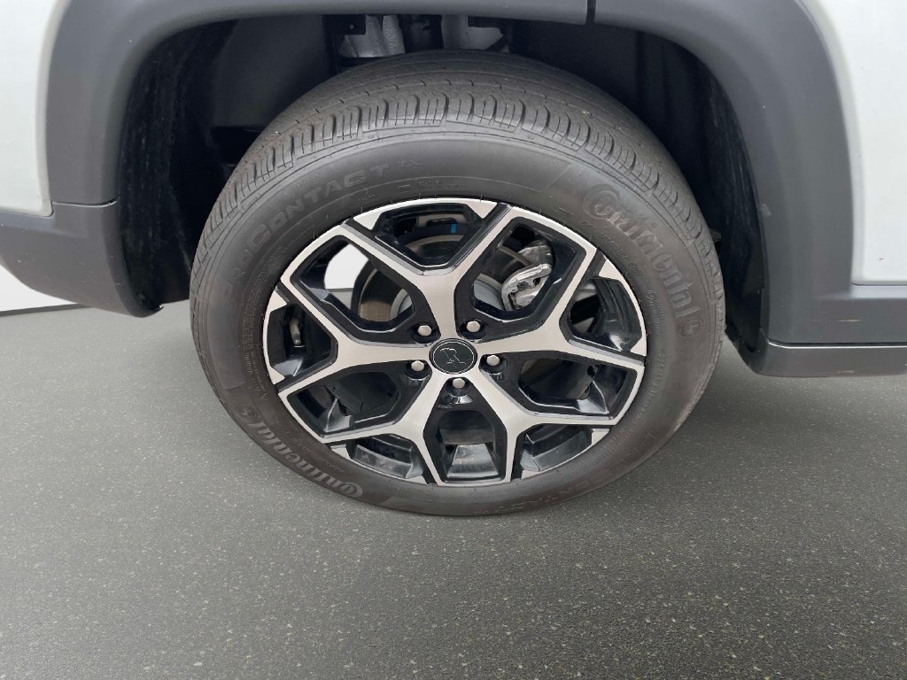 Used 2025 Jeep Compass Limited AWD/4WD image 7