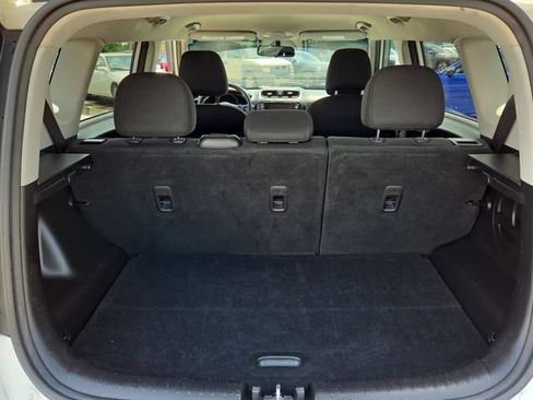 Used 2019 Kia Soul + FWD image 15