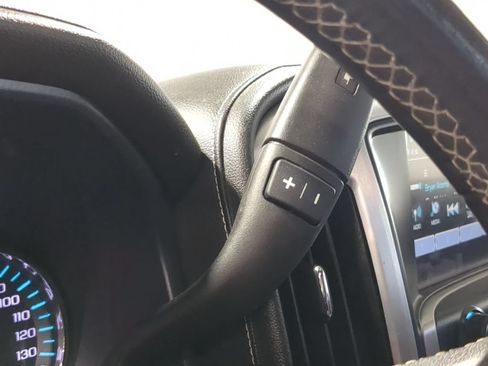 Used 2019 GMC Sierra 1500 SLE w/ SLE Value Package AWD/4WD image 35
