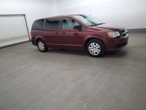Used 2019 Dodge Grand Caravan SE image 11