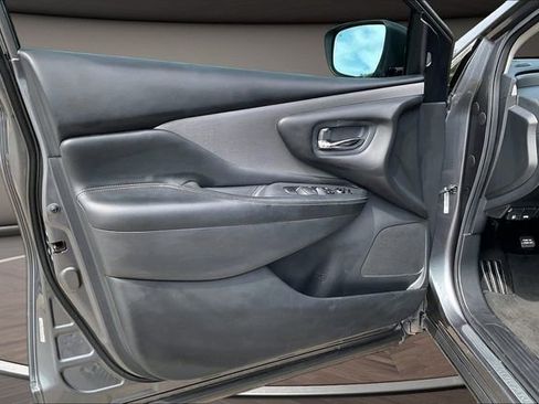 Certified 2020 Nissan Murano SV w/ Premium Package FWD image 21