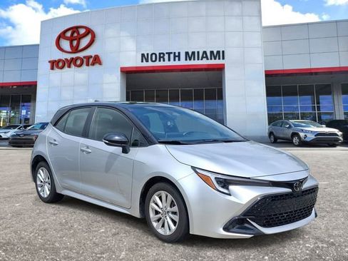 Used 2023 Toyota Corolla SE image 1